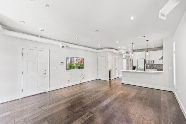 Photo - Modern U Street Condo | 2 Bed | 2 Bath | 1000 Sf | Large Balcony | 1 Parking Space Unit 4