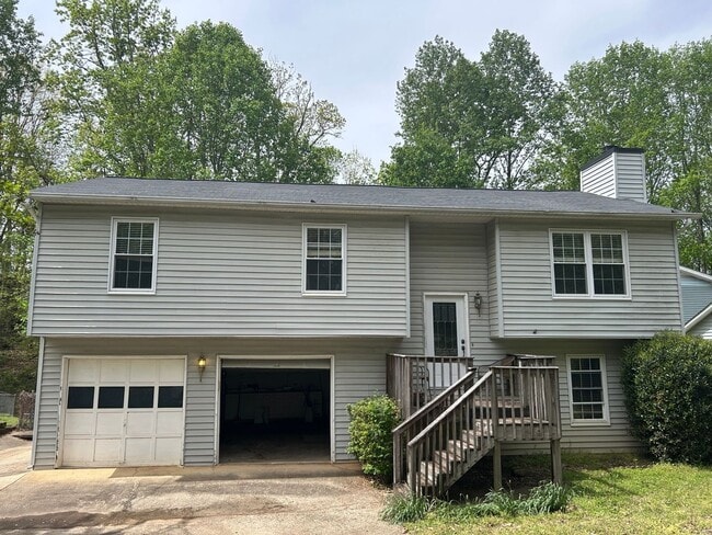 Building Photo - 5180 Sugar Crest Dr