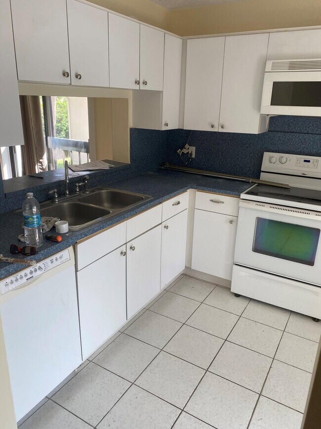 Photo - 5200 E Club Cir Unit 206