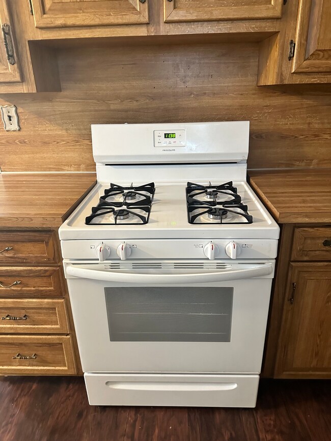 Photo - 78 E Longfellow Ave