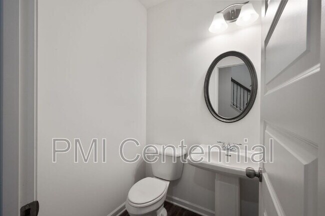 Photo - 3834 Clarington Dr