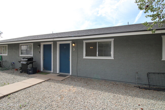 Photo - 3002 W Waltann Ln Apartment Unit 3