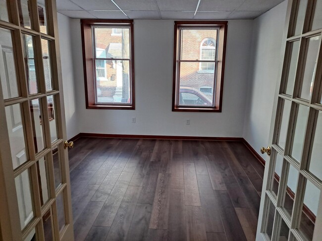 Dormitorio del primer piso - 837 W Liberty St