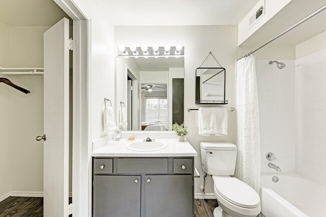 Photo - 605 Masterson Pass Unit 1335
