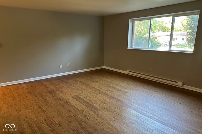 Photo - 4835 N Bolton Ave Unit 6