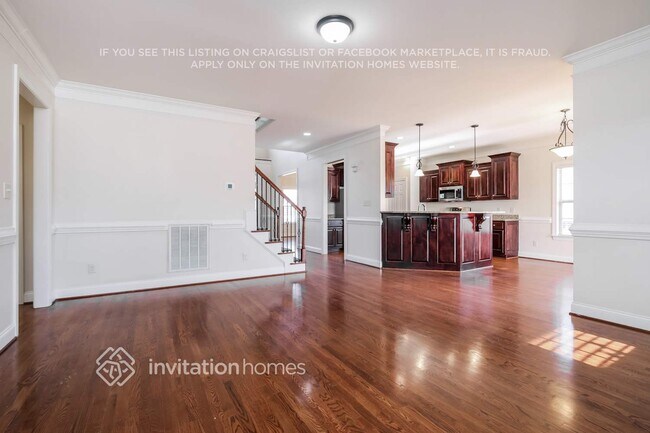 Photo - 15 Sun Tree Ln