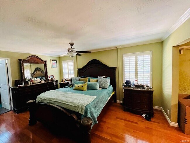 Photo - 21945 Centurion Way