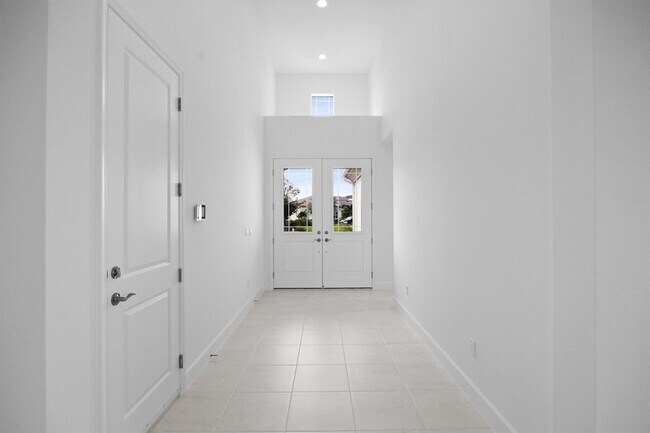 Photo - 15144 Wildwood Cir