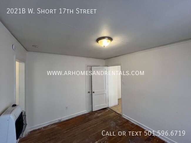 Photo - 2021 W Short 17th St