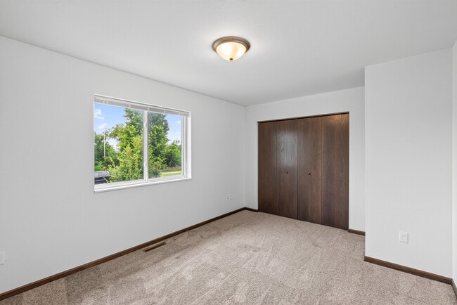 Pineview Townhomes