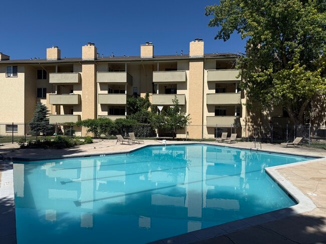 Pool - 3035 Oneal Pkwy Unit T37