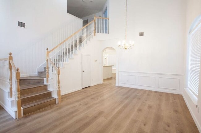 Photo - 4316 Hillshire Ct House