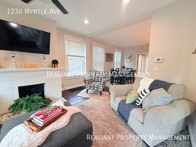 Photo - 1230 Myrtle Ave