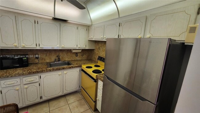Photo - 158 Prescott H Unit 158