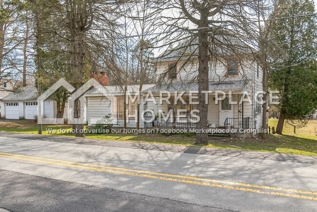 Photo - 189 Chapman Lake Rd