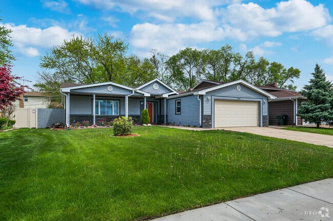 Building Photo - 1113 S Sprucewood Dr Rental