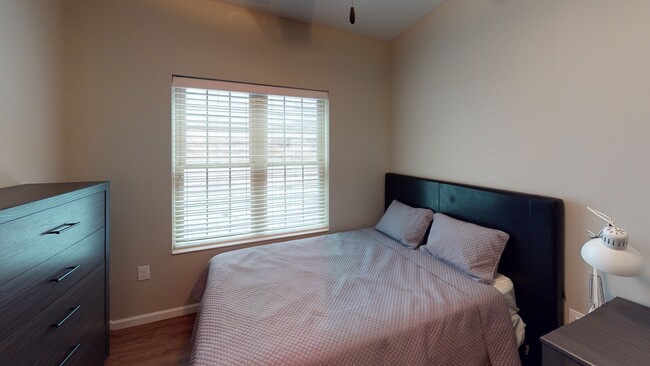 Photo - 341 Calhoun St