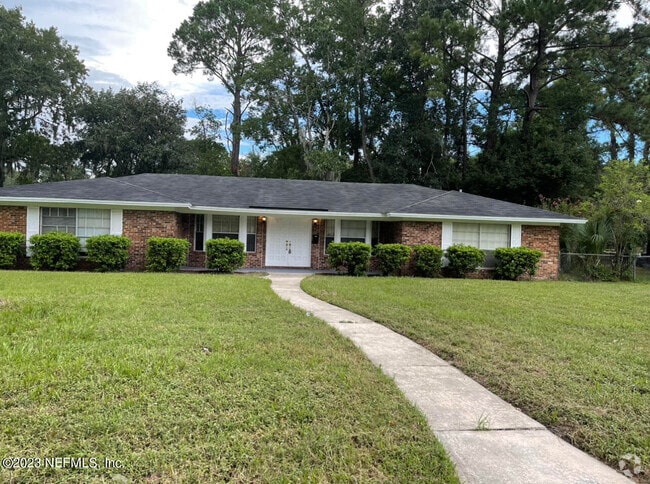 Building Photo - 5391 Golf Course Dr Rental