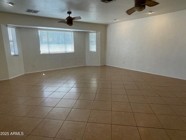 Photo - 2918 N 193rd Ave