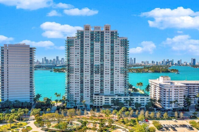 Photo - 650 West Ave