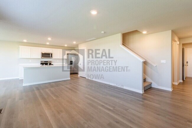 Photo - 1177 NW Williamsburg Ln