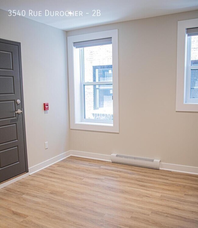 Photo - 3540 Rue Durocher Unit 2B