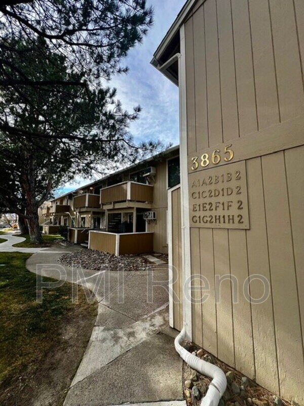 Building Photo - 3865 E Leonesio Dr Unit D2