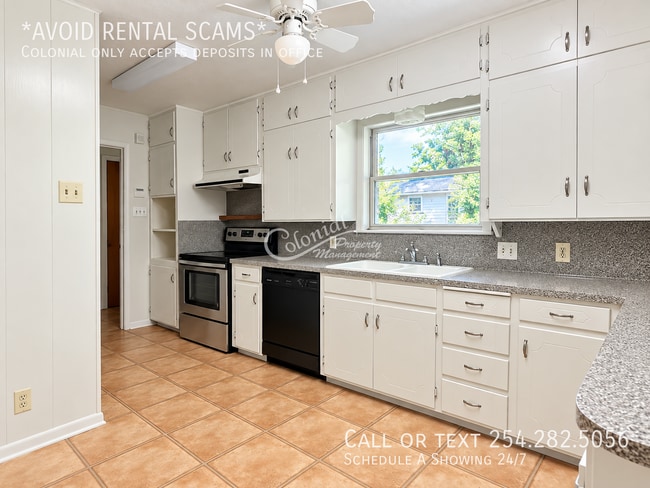 3306 Chisholm Trail