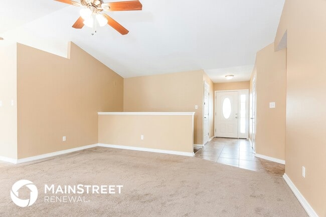 Photo - 10 Concord Dr