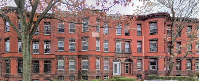 Building Photo - 1906 Beacon St Rental