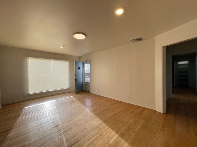 Photo - Freshly Renovated 3BR/2BA Gem in Snyder!