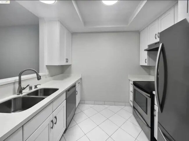 Photo - 39965 Parada St