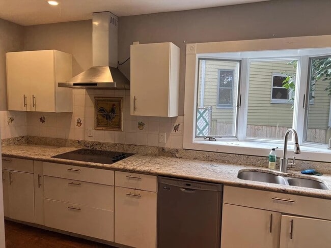 Photo - 361 Alewife Brook Pkwy Unit 1