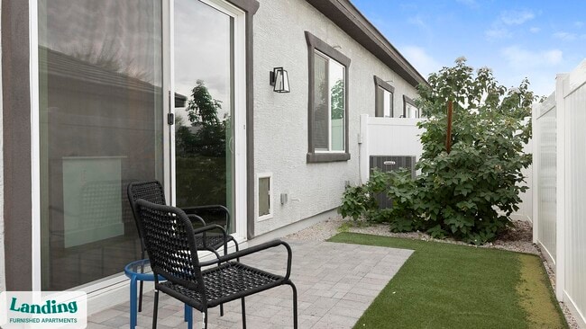 Photo - 8200 W Encanto Blvd Unidad 32