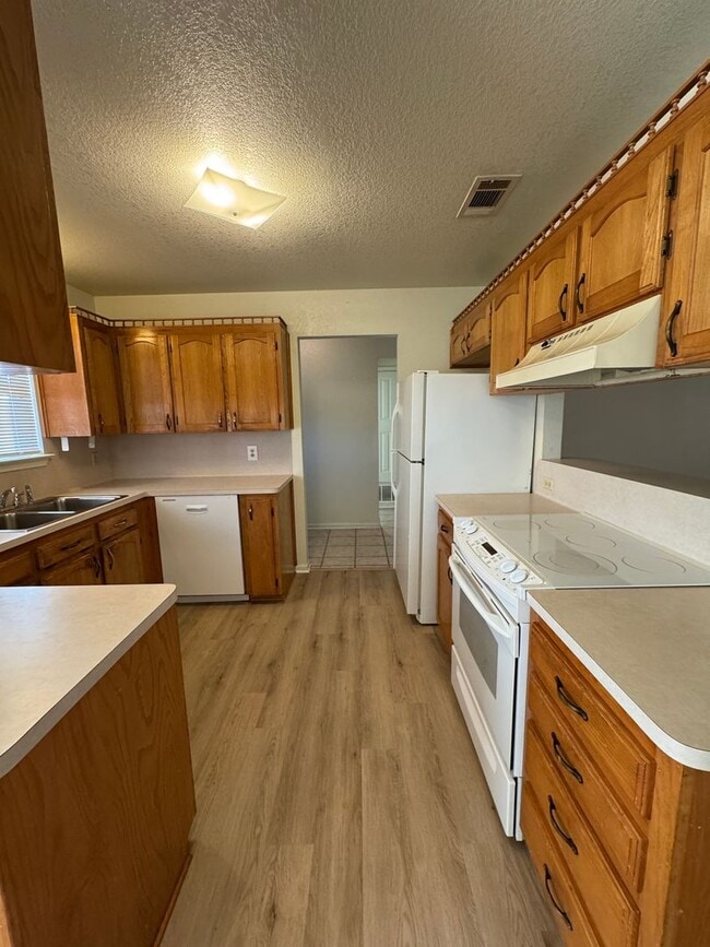 Photo - Charming 3-bedroom, 2-bath home offering peaceful country living on just under an acre.