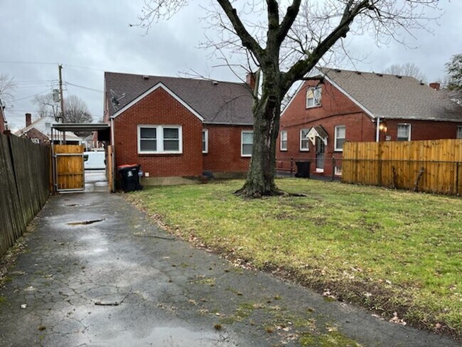 Photo - Beautiful 3 Bedroom 1 Bathroom Home