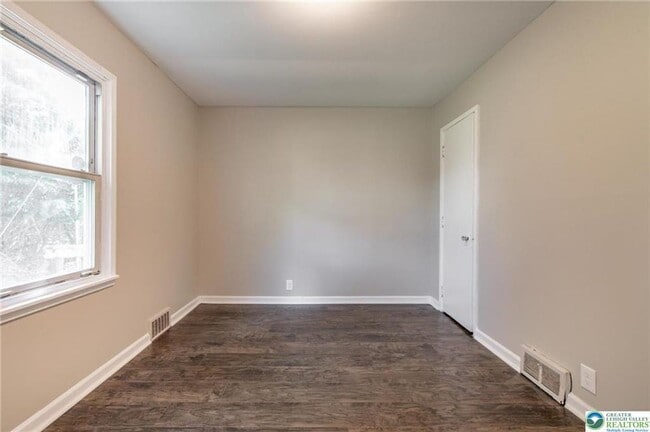 Photo - 1240 Pembroke Rd Unidad 1