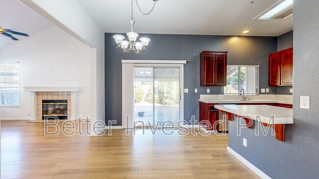 Photo - 430 Merlot Dr