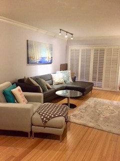 Photo - 1154 S Barrington Ave Unidad 104