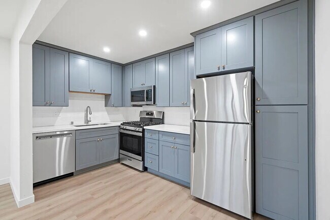 AVAILABLE AUGUST - BRAND NEW 1 BED/1BATH UNIT