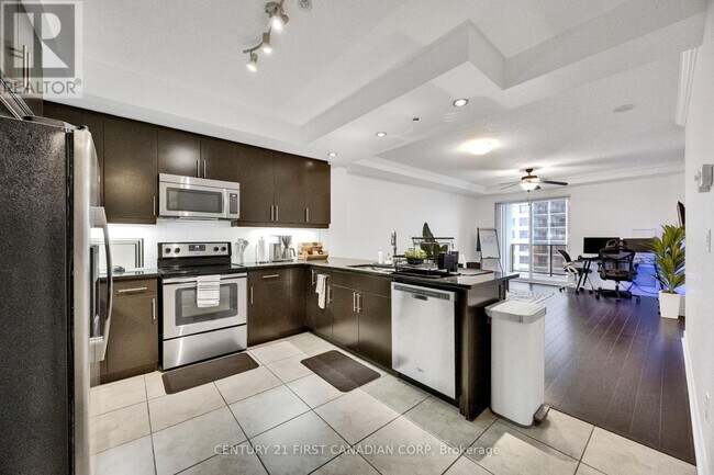 Photo - 330 Ridout St N Unité 1602