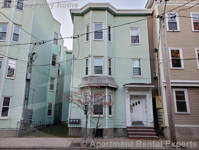 Building Photo - 237 Columbia St