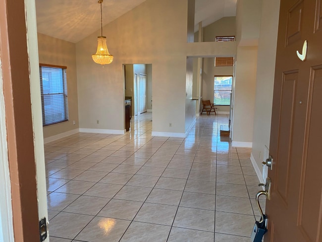 Photo - 1413 Abberton Dr