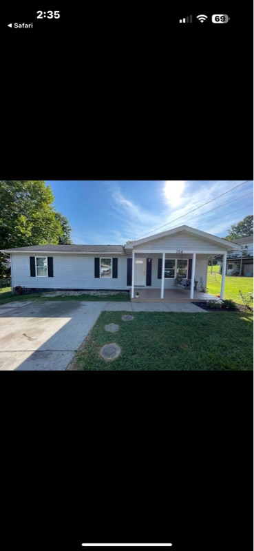 Building Photo - 104 Millard St