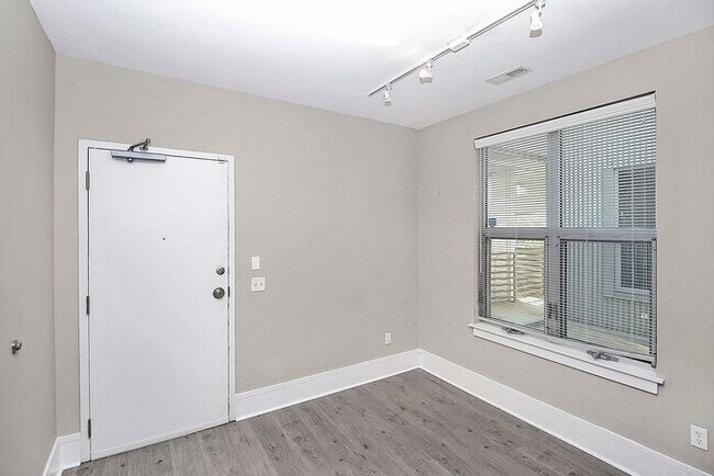 Industrial Corner 2BD/2BA Condo at Steelhaus in Plaza Midwood!