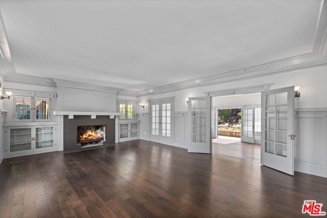 Photo - 344 S Kingsley Dr