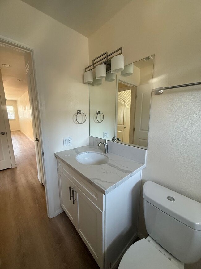 Photo - Newbury Park Condo - Two Bedroom, one bath located in Newbury Park