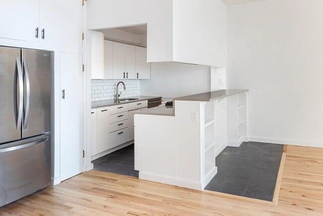 Photo - 176 Broadway Unit 10l