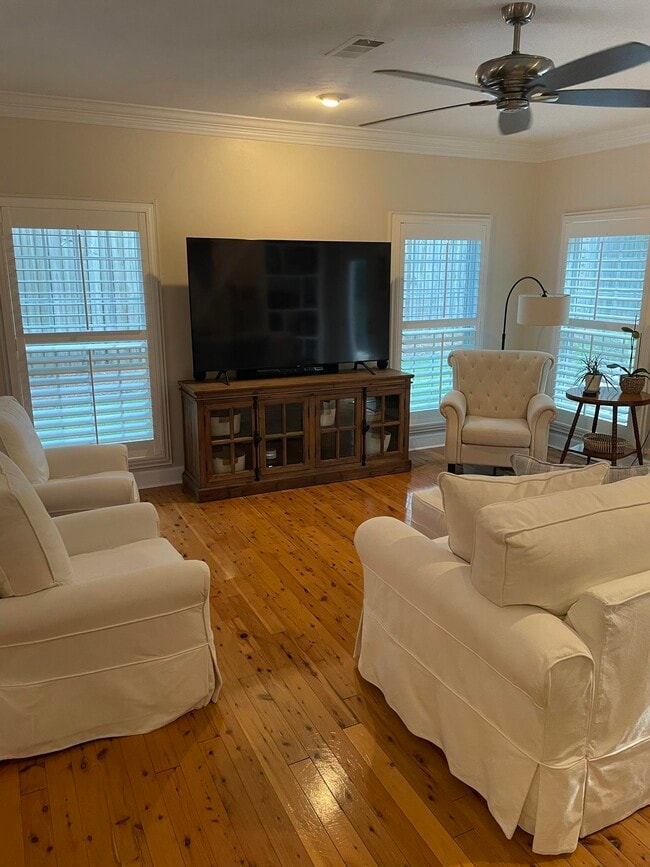 Photo - 8970 Eagles Ridge Dr
