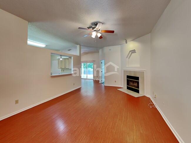 Photo - 7804 Spring Branch Dr S